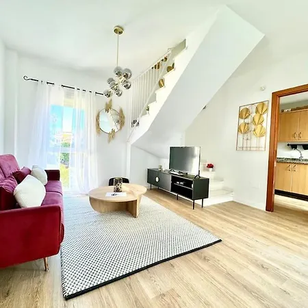 Apartment Historic Center Duplex With 3bd Ac & Parking *