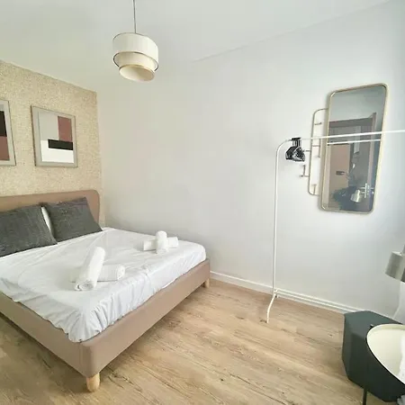 Historic Center Duplex With 3bd Ac & Parking Malaga