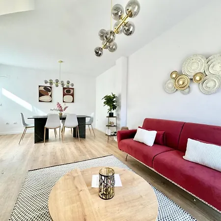 Historic Center Duplex With 3bd Ac & Parking Apartment