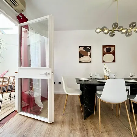 Historic Center Duplex With 3bd Ac & Parking Apartment Malaga