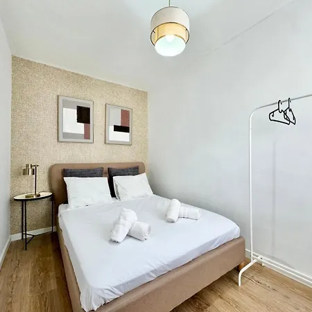 Historic Center Duplex With 3bd Ac & Parking Apartment *