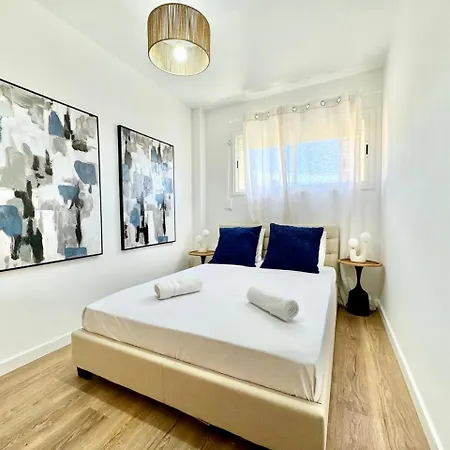 Historic Center Duplex With 3bd Ac & Parking Malaga